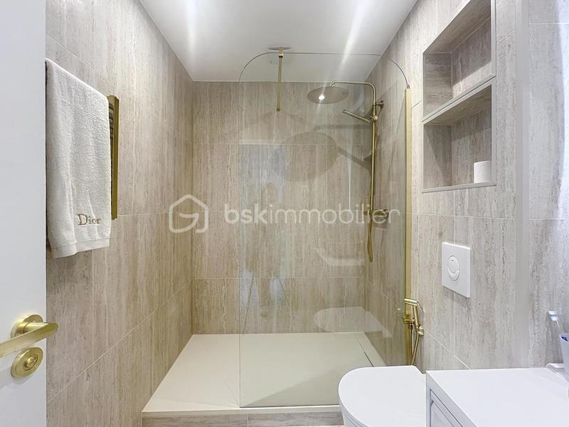 Maison - 102 m² - 6 pièces