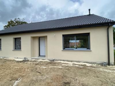 Maison - 76 m² - 5 pièces