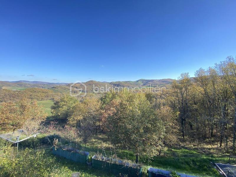 Maison traditionnelle - 157 m² - 5 pièces