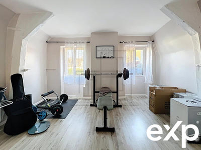 Appartement - 77 m² - 3 pièces