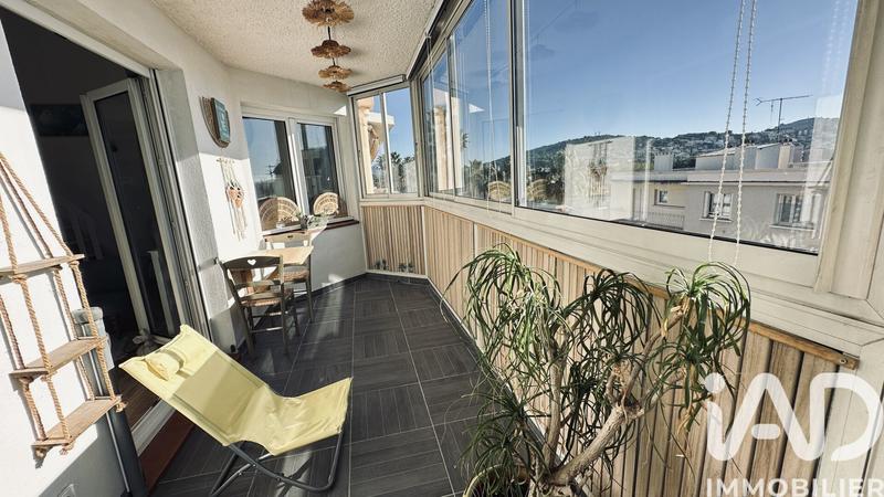 Appartement - 70 m² - 3 pièces