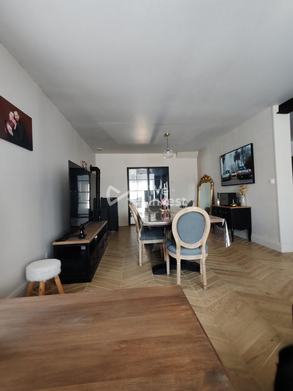 Maison ancienne - 260 m² - 10 pièces