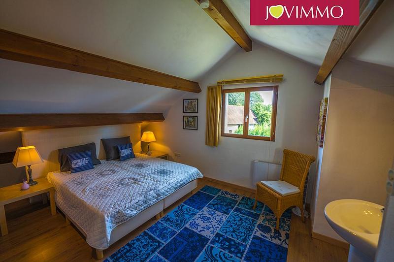 Maison - 215 m² - 10 pièces