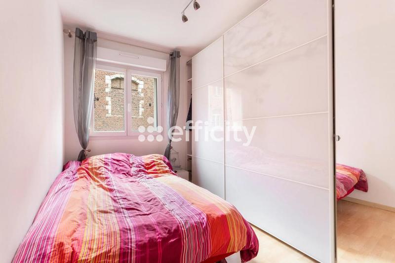 Appartement - 99 m² - 4 pièces