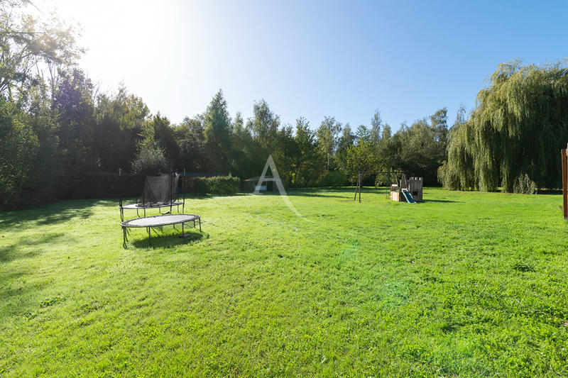 Maison - 126 m² - 8 pièces