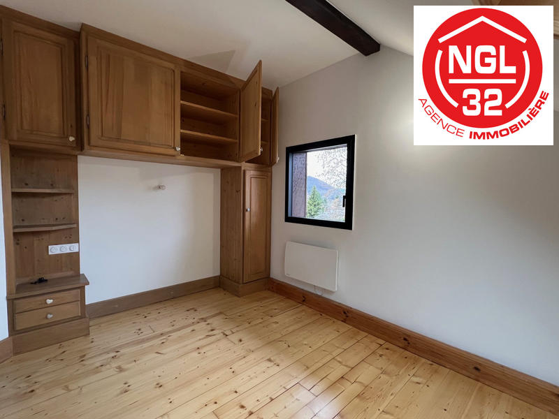 Maison - 170 m² - 6 pièces