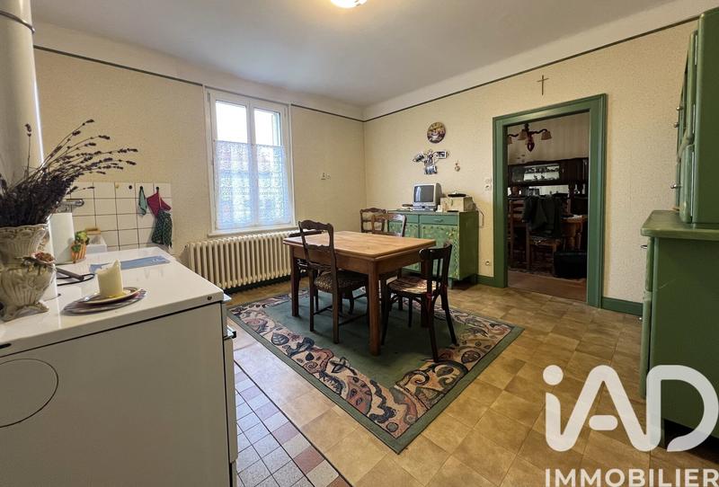 Maison - 111 m² - 6 pièces