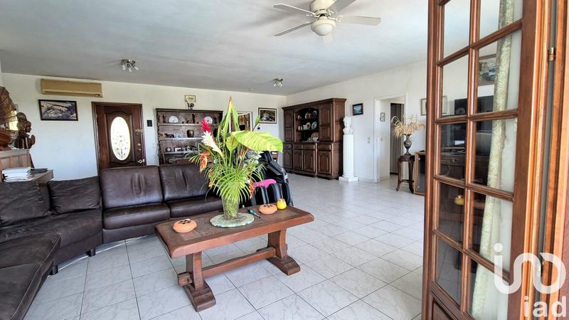 Maison - 246 m² - 10 pièces