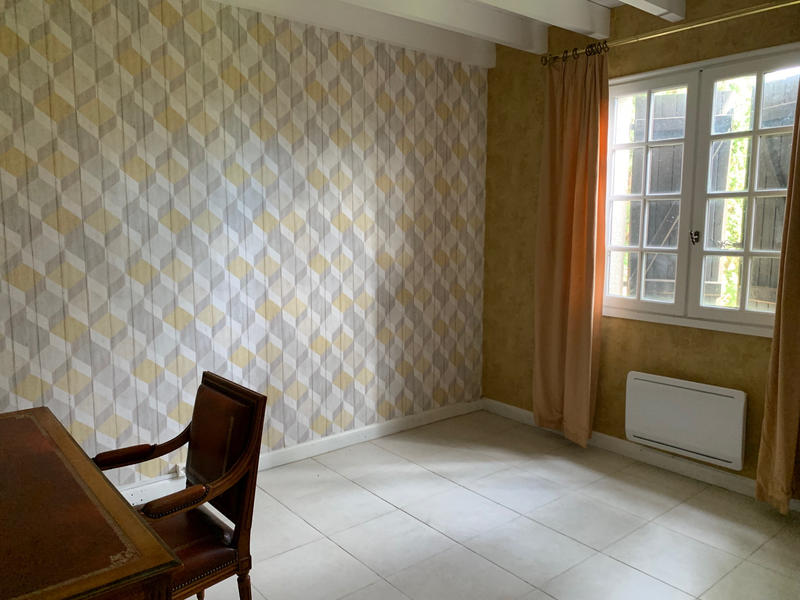 Propriété - 340 m² - 5 pièces