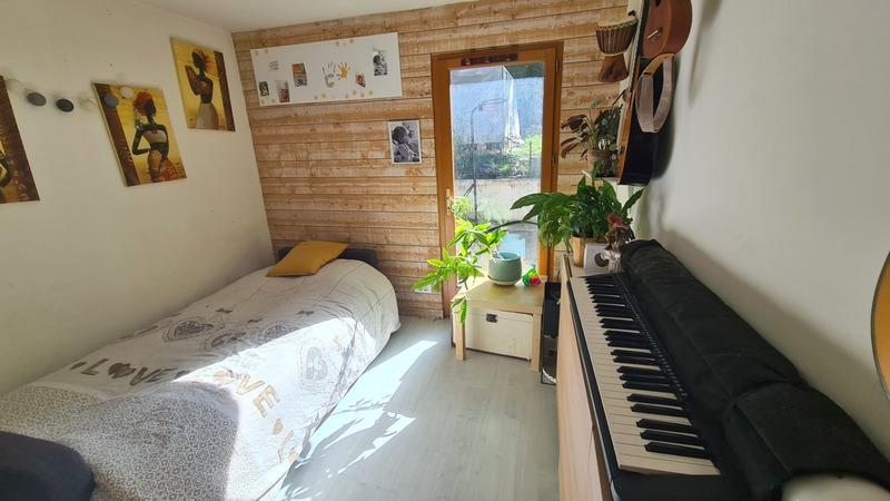 Maison - 75 m² - 5 pièces