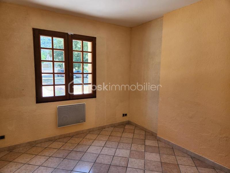 Maison traditionnelle - 140 m² - 6 pièces