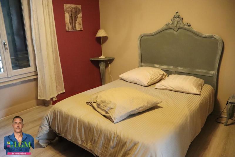 Mas - 397 m² - 14 pièces