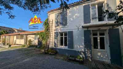 Maison - 197 m² - 7 pièces