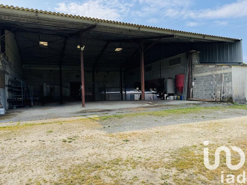 Maison - 255 m² - 9 pièces