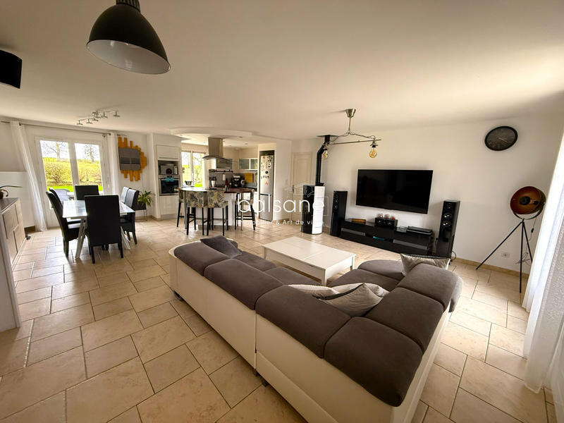 Maison contemporaine - 133 m² - 6 pièces