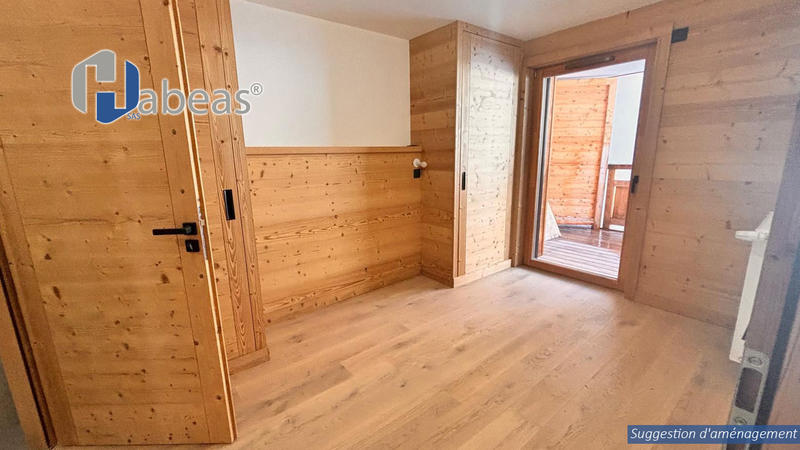 Appartement - 92 m² - 4 pièces