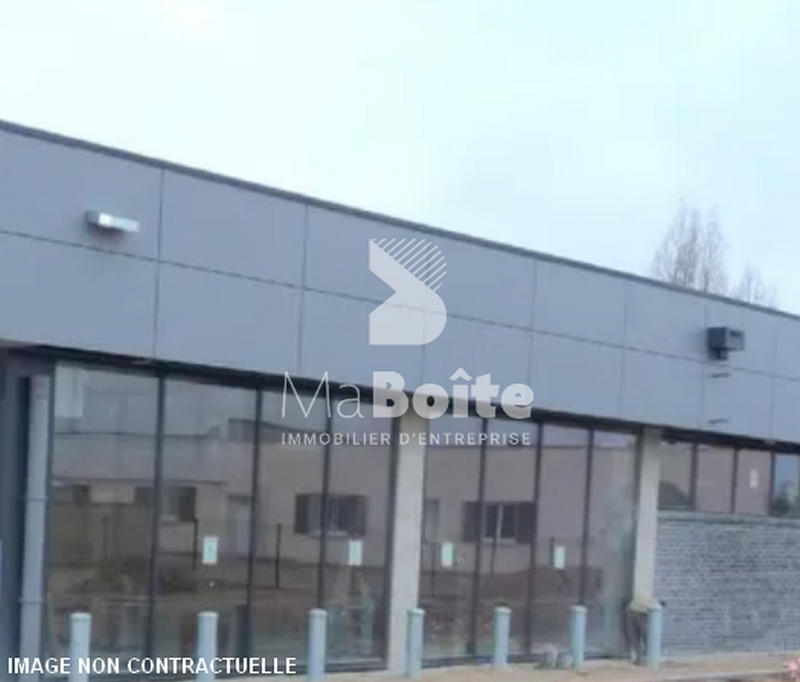 Local d'activité / Entrepôt - 900 m²