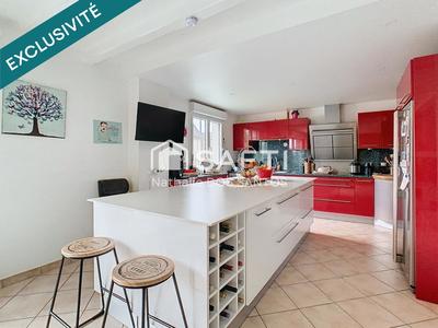 Maison - 165 m² - 6 pièces