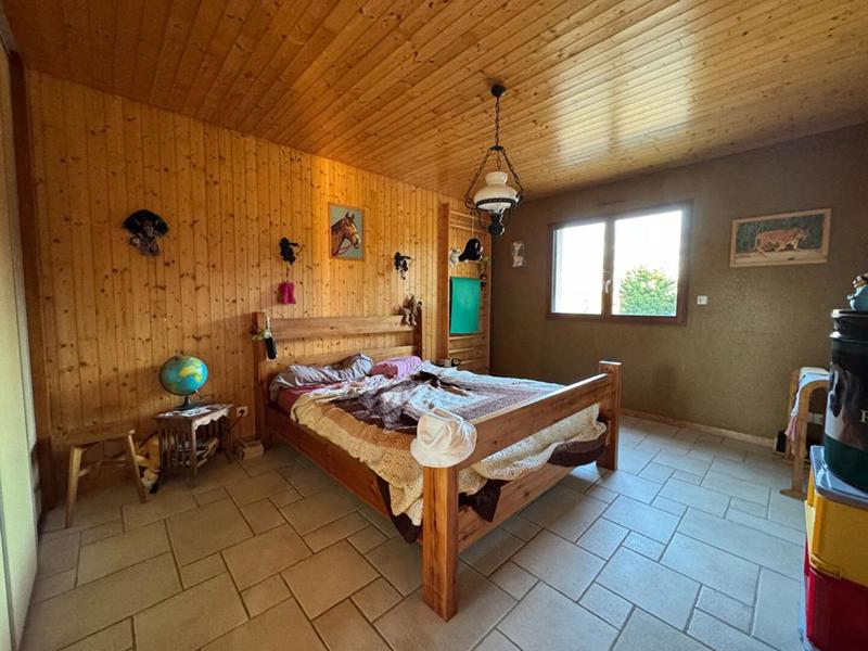 Maison - 236 m² - 7 pièces