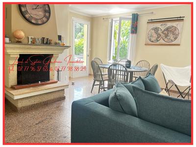 Villa - 91 m² - 6 pièces