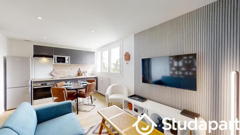 Chambre - 11 m² - 1 pièce