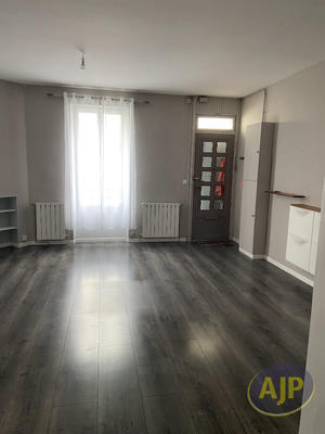 Maison - 106 m² - 3 pièces