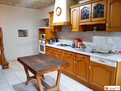 Maison - 182 m² - 8 pièces