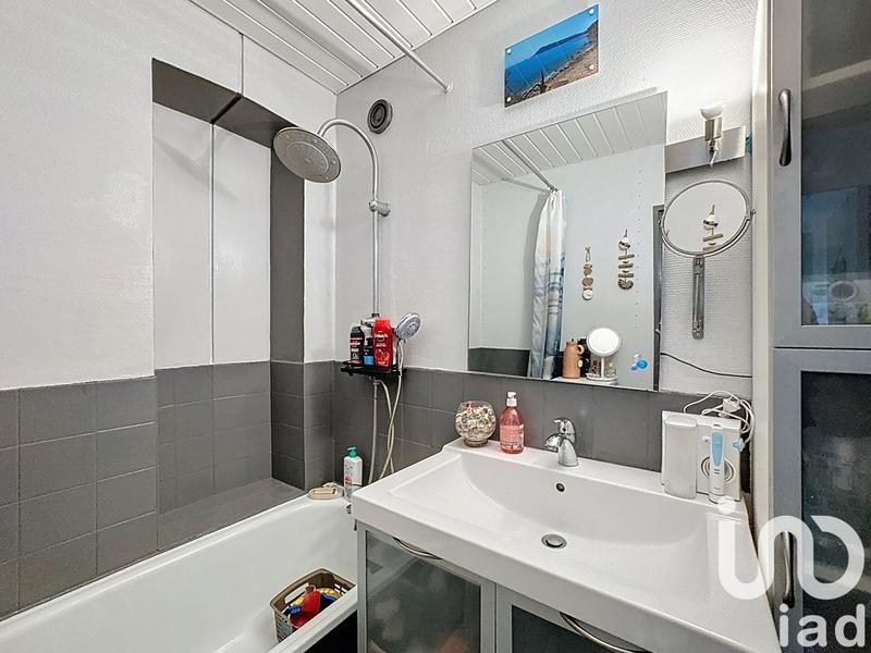 Appartement - 99 m² - 5 pièces