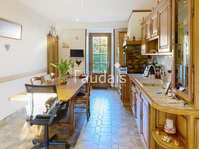 Maison de village - 186 m² - 7 pièces