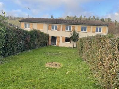 Maison jumelée - 89 m² - 4 pièces