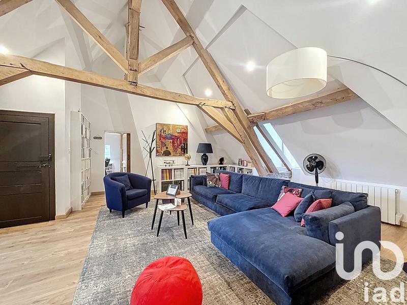 Maison - 442 m² - 8 pièces