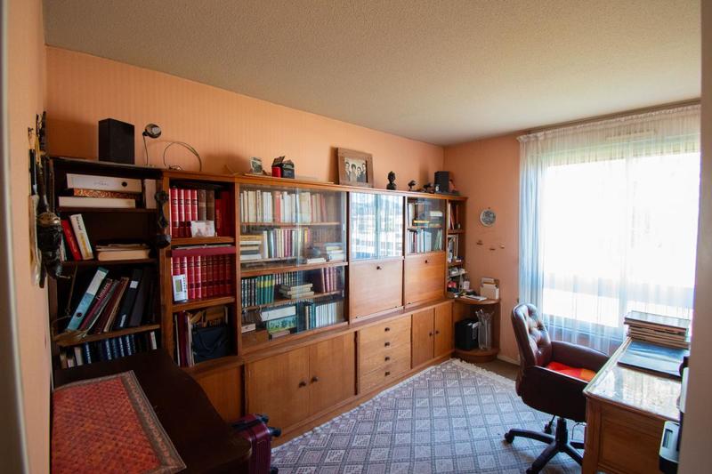 Appartement - 99 m² - 4 pièces