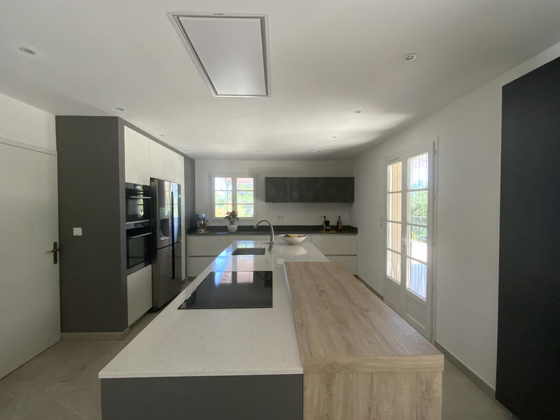 Maison - 170 m² - 7 pièces