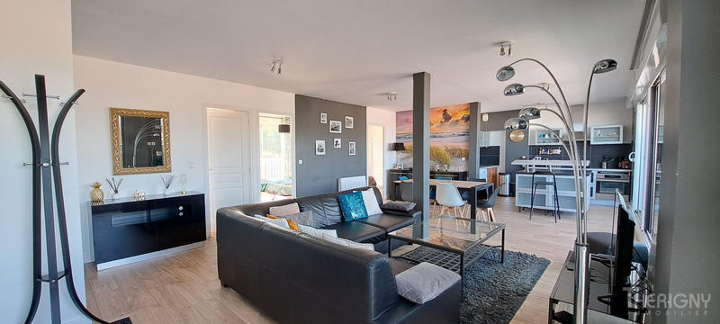 Appartement - 94 m² - 4 pièces