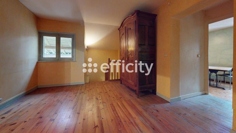 Maison de ville - 181 m² - 8 pièces