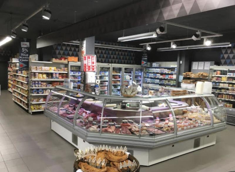 Fonds de commerce - Local commercial - 202 m²