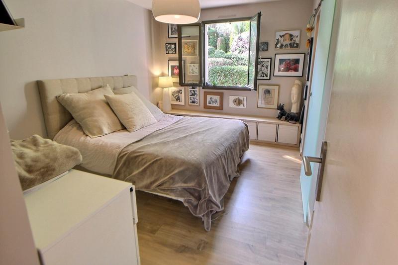 Appartement - 82 m² - 3 pièces