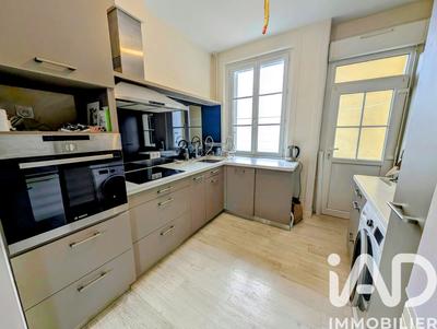 Appartement - 98 m² - 4 pièces