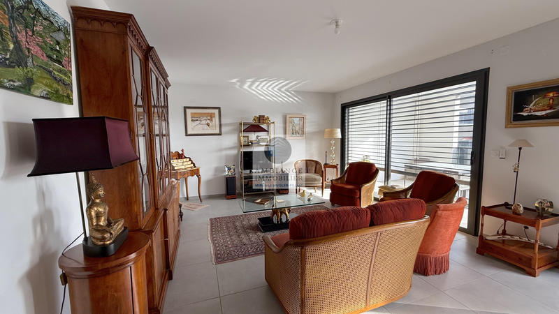 Appartement - 81 m² - 4 pièces