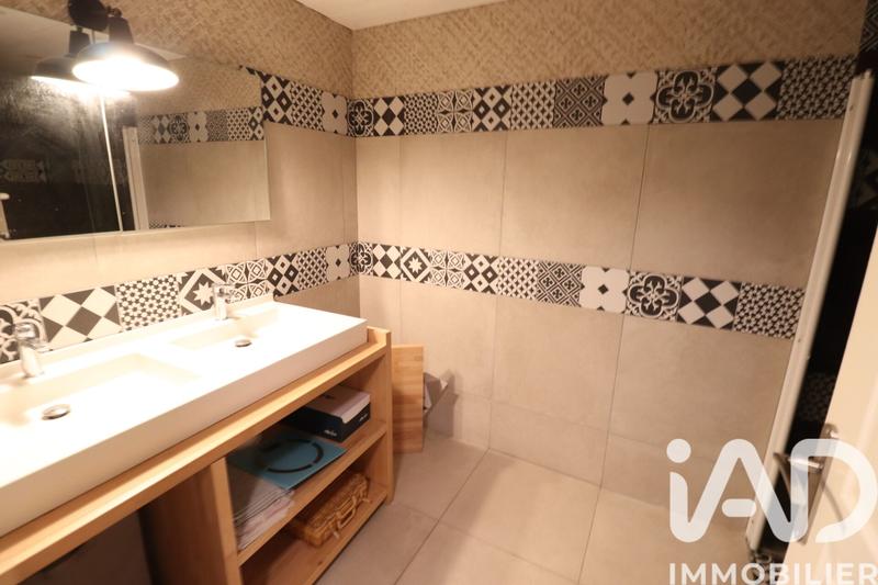 Maison - 162 m² - 7 pièces