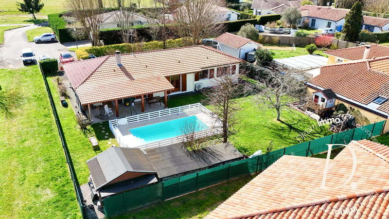 Maison - 103 m² - 5 pièces