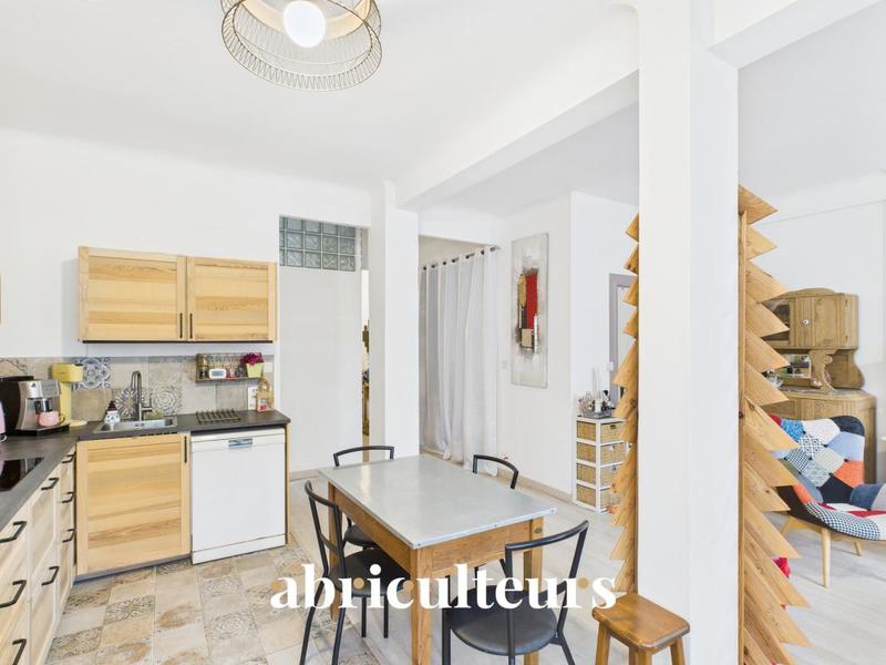 Appartement ancien - 56 m² - 2 pièces