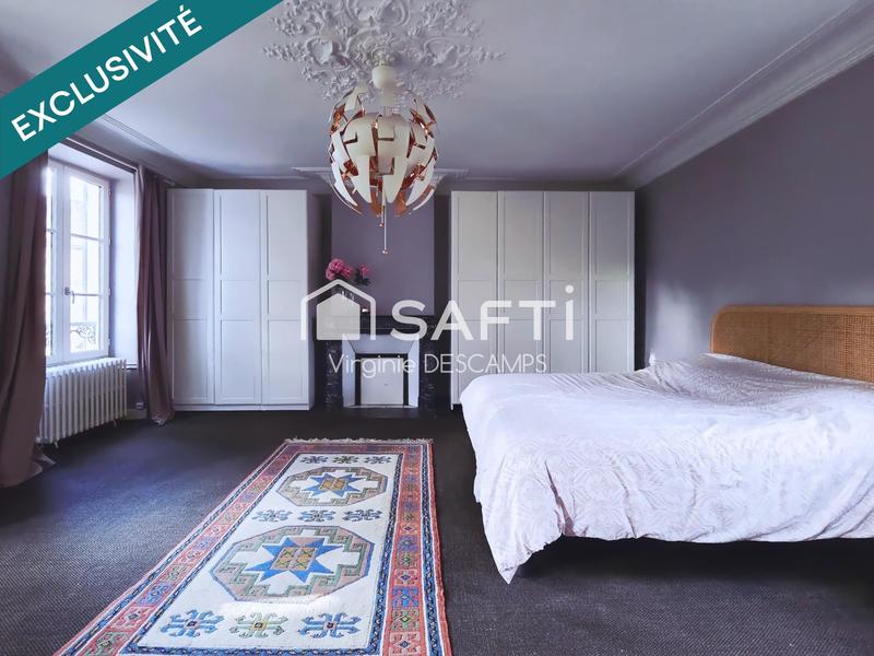 Maison - 198 m² - 7 pièces