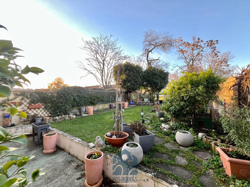 Maison - 90 m² - 5 pièces