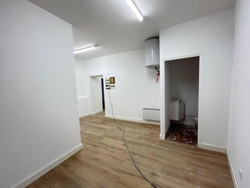 Local commercial - 108 m² - 3 pièces