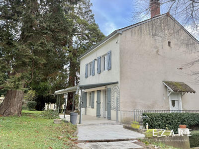 Maison ancienne - 121 m² - 7 pièces
