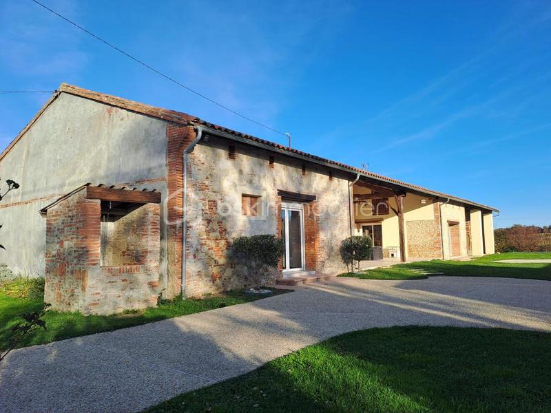 Longère - 275 m² - 7 pièces