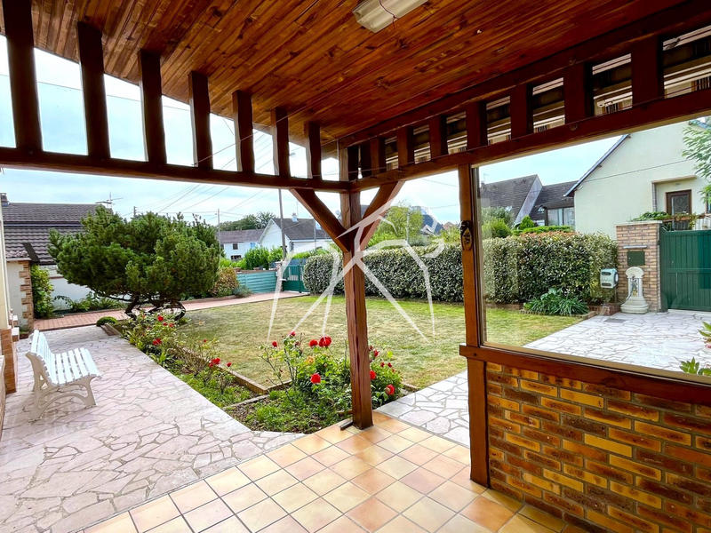 Maison - 109 m² - 6 pièces