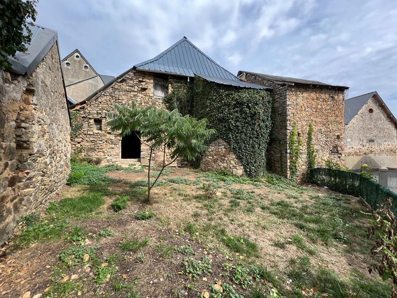 Maison - 224 m² - 7 pièces