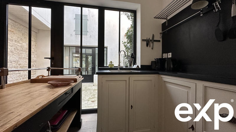 Maison traditionnelle - 110 m² - 5 pièces